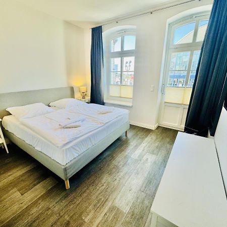 Vormann Jantzen, Direkt Am Leuchtturm Lägenhet Rostock Exteriör bild